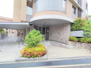 ジオ苦楽園桜町