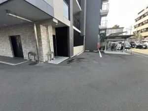レーベン北六番丁ＡＵＴＨＯＲＳ