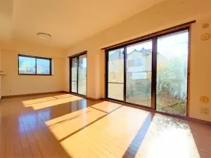 ライオンズマンション野並