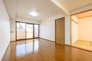 ライオンズマンション横浜鴨居第２