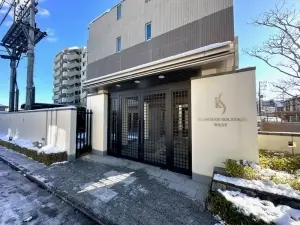 上杉ソルステージュウエスト
