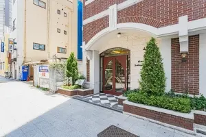 ライオンズグローベル浅草雷門
