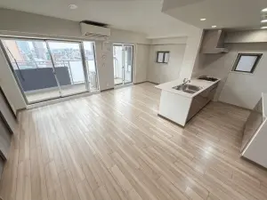 プレサンスロジェ上町台