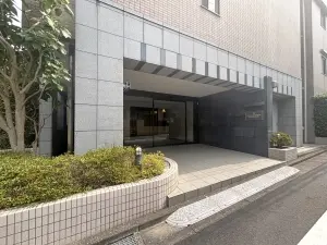 ラグジュアリーアパートメント西新宿