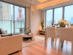 東京タワーを望めるLDK。眺望は永続的に保証されるものではありません。
