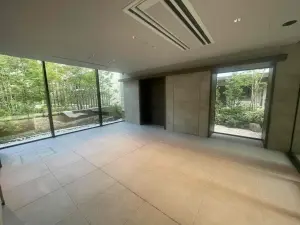 ＣＥＮＴＲＡＬ　ＡＩＲ　ＣＩＴＹ　ＲＥＳＩＤＥＮＣＥ　１
