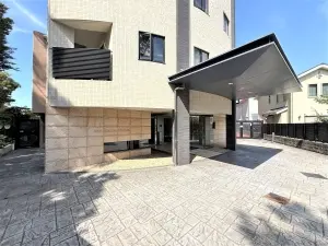 ゼファー鎌倉由比ガ浜