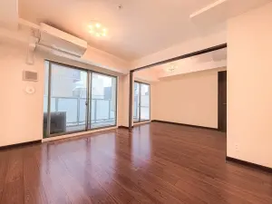 プレサンスロジェ上前津駅前２