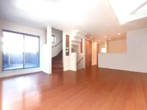 名古屋市中村区稲葉地町１丁目戸建