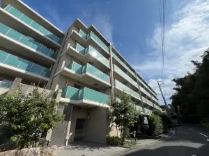 Ｂｒｉｌｌｉａ向ヶ丘遊園