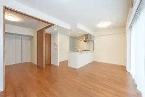 セルアージュ金沢八景イストワール