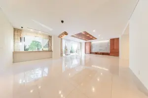 クレストコート砂土原