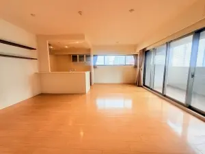 サーパス駅東公園