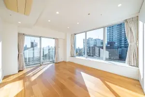 ライオンズ四谷タワーゲート