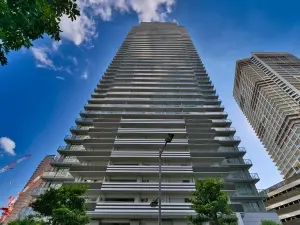 Ｗ　Ｃｏｍｆｏｒｔ　Ｔｏｗｅｒｓ　ＷＥＳＴ