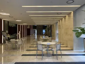 ザ・梅田タワー