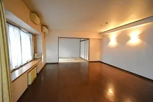 ロイヤルシャトー北円山ＥＡＳＴ棟