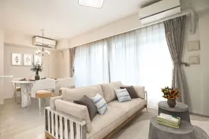 ご家族でゆったりと寛げる約16.9帖のLDK。こちらはCGで作成したリフォーム・家具設置イメージです