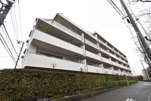 モンレーヴ府中南