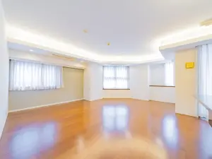 グラーサ銀座イースト