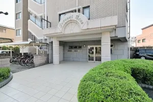 ファーネスト荒江