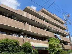 ライオンズマンション西高島平溝下公園弐番館