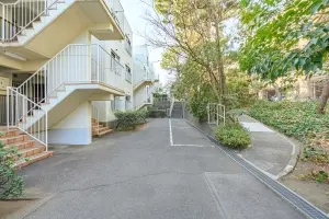 藤沢太平台ハイツ２号棟