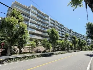 ヴィアーレ星ヶ丘の森
