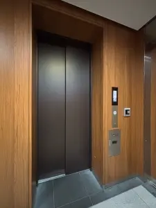 ザ・グランアルト栄