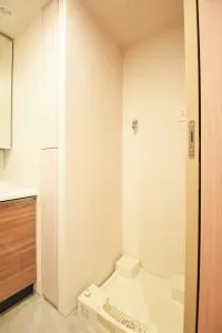 オ－プンレジデンシア栄伏見ＴＨＥＣＯＵＲＴ