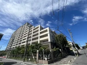 ザ・シーズンズＤ棟