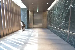 ＷＯＲＬＤ　ＴＯＷＥＲ　ＲＥＳＩＤＥＮＣＥ