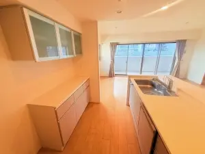 サーパス駅東公園