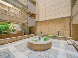 グラーサ銀座イースト