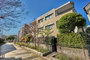 サニークレスト上目黒弐番館