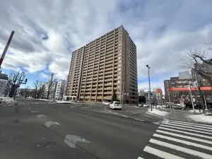 アパタワーズ札幌大通公園