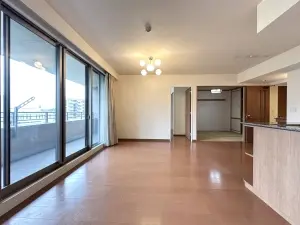 ロイヤルアークソレイス上小田井