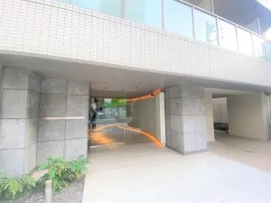 クレイシア巣鴨駅前