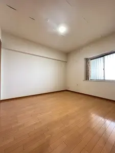 グランシティレイディアントタワー