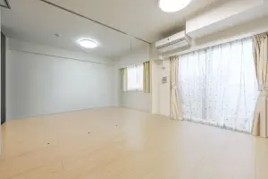 パレステージ中山２