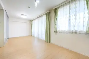 ミオカステーロ港北２