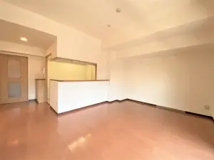 オーラム中島