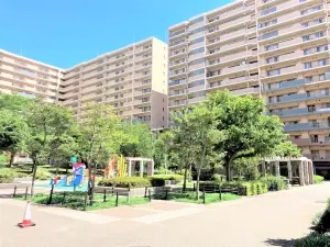 ルネ・アクシアム
