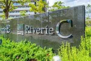 リヴァリエＣ棟