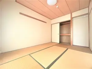 エクレール東川口