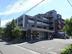 レーベンリヴァーレサレムヴィスタ