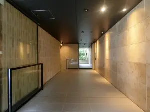 エントランスホール
