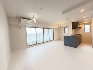 ローレルコート勝川駅前