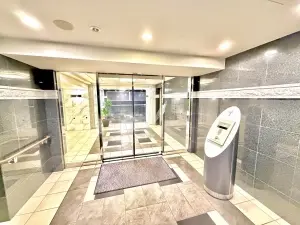 クリーンリバーフィネス元町グランスクエア　ウエストコート