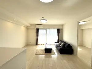 ラヴィエールセントラルレジデンス